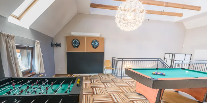 Pobyt v podhůří polských Krkonoš pro pár i rodinu: neomezený wellness, zábavní centrum a jídlo
