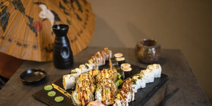 Sushi sety v novém sushi baru Hikari: 24, 26, 28 či 40 ks lahodných rolek