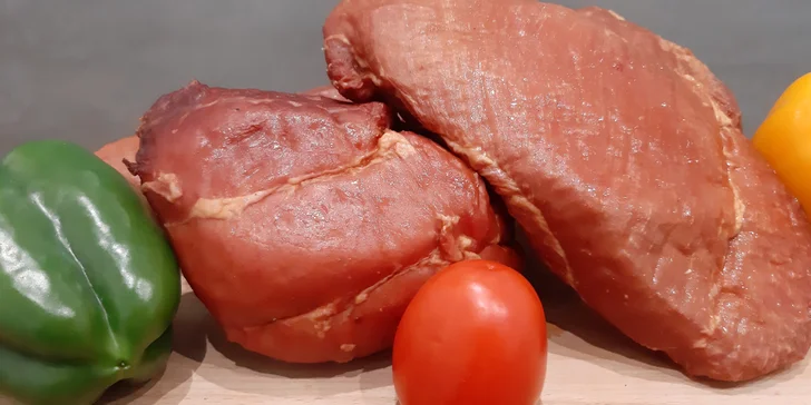 Výběrová bedýnka: 4 kg mysliveckých i šumavských klobás a uzené kýty, plece či špeku od farmáře