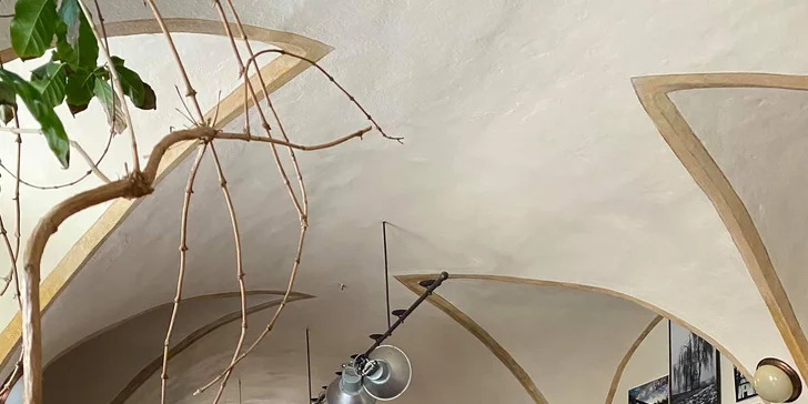 Otevřené vouchery do Obývák coffee & cocktail bar s vlastní pražírnou