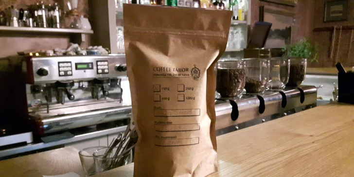 Otevřené vouchery do Obývák coffee & cocktail bar s vlastní pražírnou