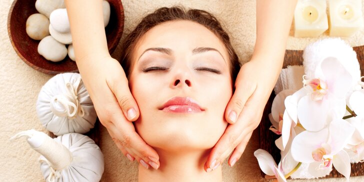 Kosmetické liftingové ošetření pleti s variantou antistresové masáže hlavy