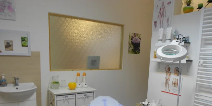 90minutové kosmetické ošetření pleti s masáží nebo vyhlazení vrásek galvanickou žehličkou