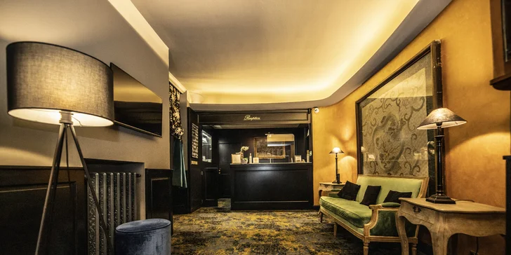 4* pobyt v historickém centru Prahy se snídaní i romantickým menu v restauraci u Karlova mostu