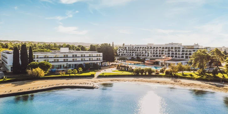 Letní dovolená v chorvatském Zadaru: 4* hotel s all inclusive, u pláže a s bazény
