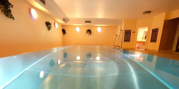 Aktivní dovolená v rakouských Alpách: plná penze vč. nápojů a wellness, dítě zdarma