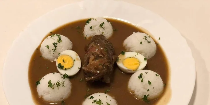 Polední menu v plzeňské restauraci: česká klasika i sladká jídla a těstoviny