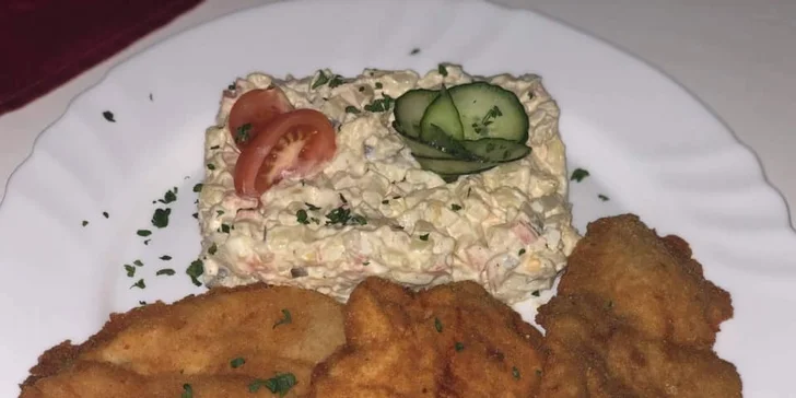 Polední menu v plzeňské restauraci: česká klasika i sladká jídla a těstoviny