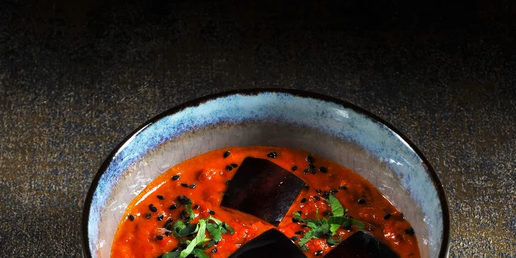 Ochutnávka Indie: masové nebo vege menu na odnos s sebou pro 2 osoby