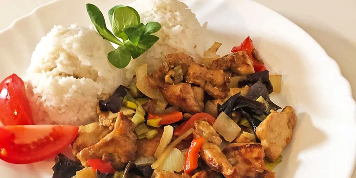 Polední menu v plzeňské restauraci: česká klasika i sladká jídla a těstoviny