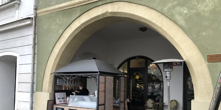 Belgická vafle: s nutellou a šlehačkou i s čedarem a šunkou