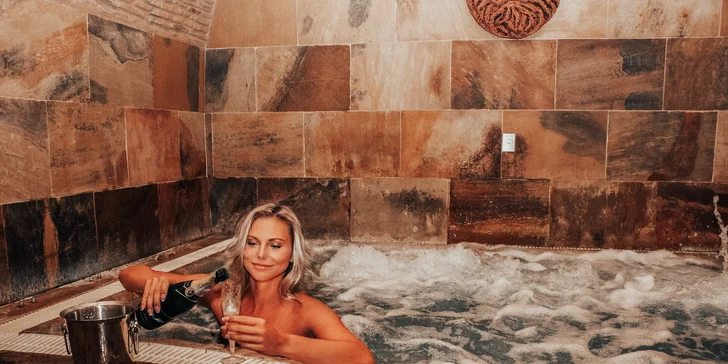 Saunový ceremoniál pro jednoho či dva, privátní wellness pro pět a 3chodová večeře