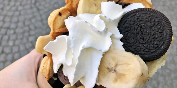 Belgická vafle: s nutellou a šlehačkou i s čedarem a šunkou