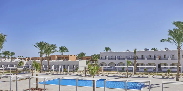 Nechybí ani bezpečné brouzdaliště pro nejmenší.