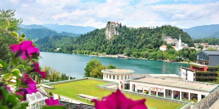 Dovolená v Bledu ve Slovinsku: 4* hotel blízko jezera, se snídaní, bazénem a saunami