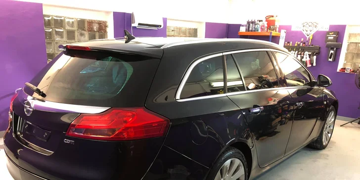 Péče o auto: čištění interiéru, exteriéru nebo renovace laku