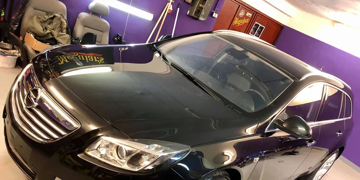 Péče o auto: čištění interiéru, exteriéru nebo renovace laku