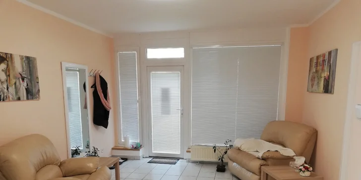 Královský 3hodinový relax pro celé tělo: peeling, aroma holistická masáž a zábal