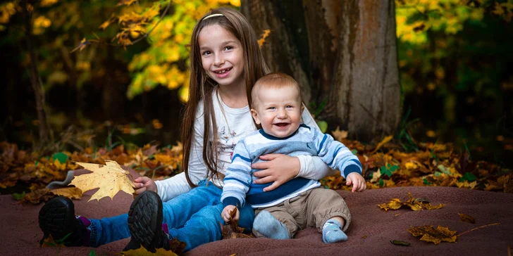 Fotografování v exteriéru: rodinné, párové i těhotenské, 15 až 25 fotografií