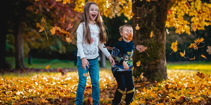 Fotografování v exteriéru: rodinné, párové i těhotenské, 15 až 25 fotografií