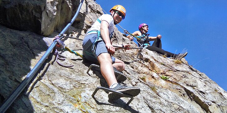 Celodenní kurz skupinového lezení po ferratách nad Vírem na Vysočině pro 1 nebo 2 osoby