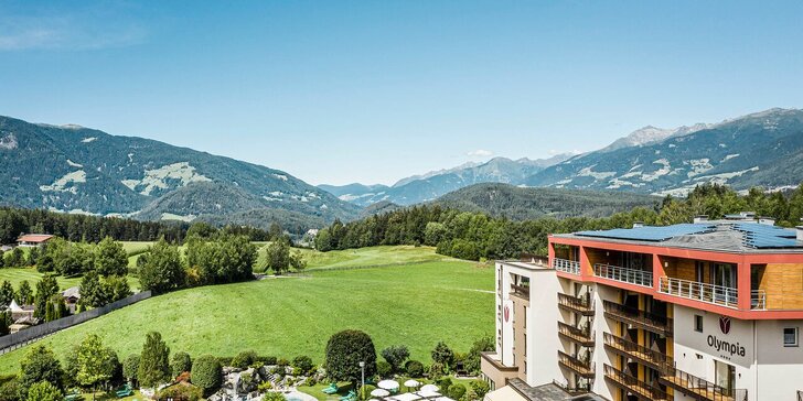 Aktivní dovolená v Itálii: 4* hotel v Jižním Tyrolsku, s polopenzí a bazénem