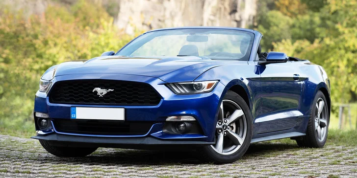 S větrem ve vlasech: 1–48 hodin nebo i celý víkend v elegantním Fordu Mustang Cabrio