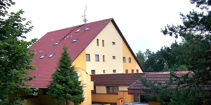 Podzimní wellness pobyt pro dva s polopenzí na 3 dny v srdci Vysočiny