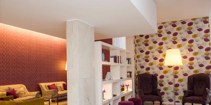 Dovolená na Madeiře vč. letenky: 3* hotel ve Funchalu u promenády, s bazény a snídaní
