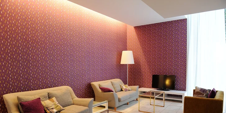 Dovolená na Madeiře vč. letenky: 3* hotel ve Funchalu u promenády, s bazény a snídaní