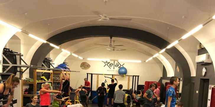 Vstupy na cvičení dle výběru: aerobic, zumba, poledance, cross fitness i TRX nebo pilates či fitbox