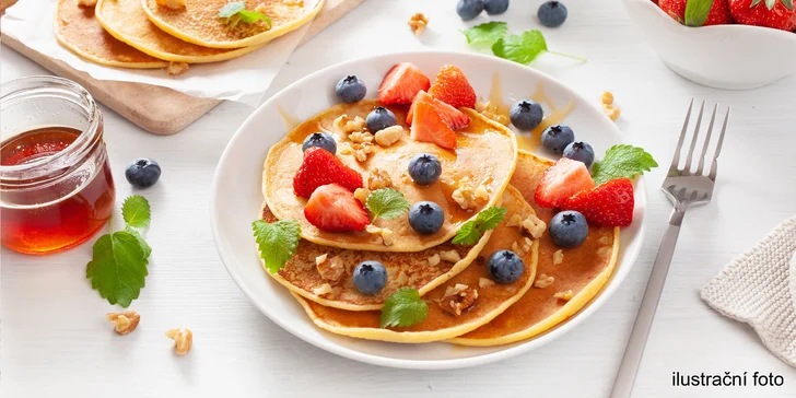 Minilívance s nutellou nebo lotus pomazánkou, ovocem a ořechy i limonádou