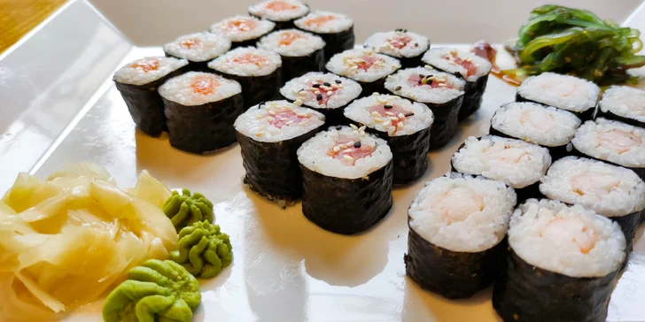 24 nebo 50 ks sushi pro milovníky ryb i vegetariány