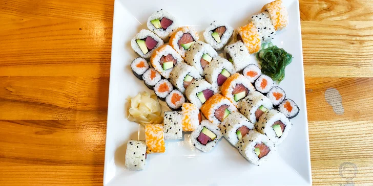 Sushi na Stodolní: 32 či 62 ks s lososem, tuňákem, krevetou i avokádem