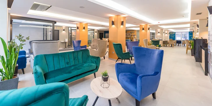 Až osmidenní pobyt v centru Budapešti: moderní hotel a bufetové snídaně