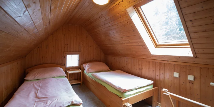 Pro výletníky a otužilce: bungalov či apartmán u lesní plovárny v KRNAPu