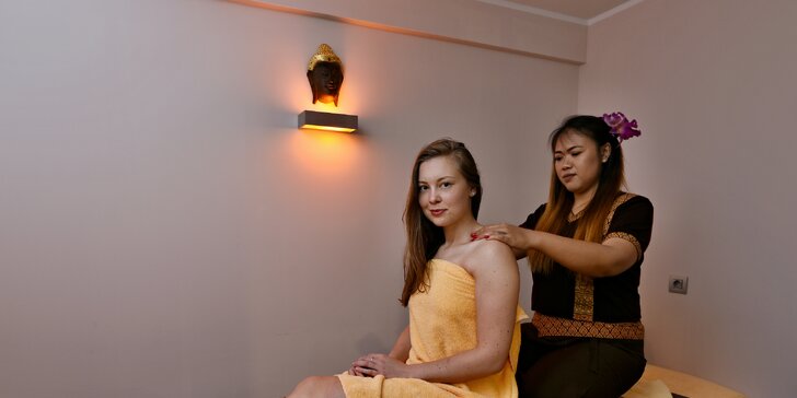 60 minut dokonalé relaxace: tradiční nebo olejová thajská masáž pro 1 nebo 2 osoby