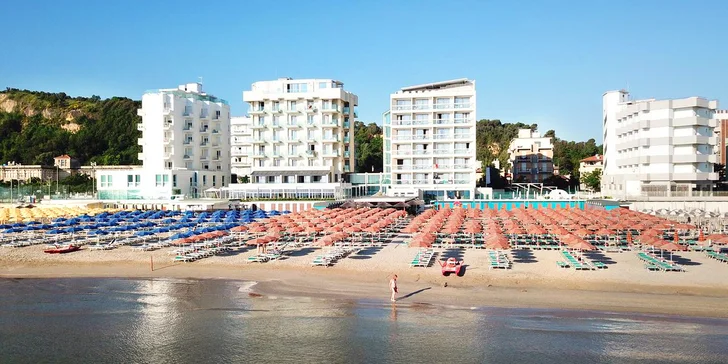 4* dovolená v Itálii se soft all inclusive: hotel s bazénem, přímo u písečné pláže