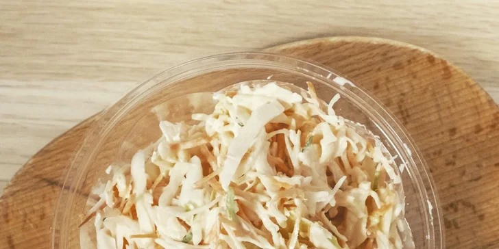 Jack's balls na odnos s sebou: masové koule, hranolky, omáčky a coleslaw