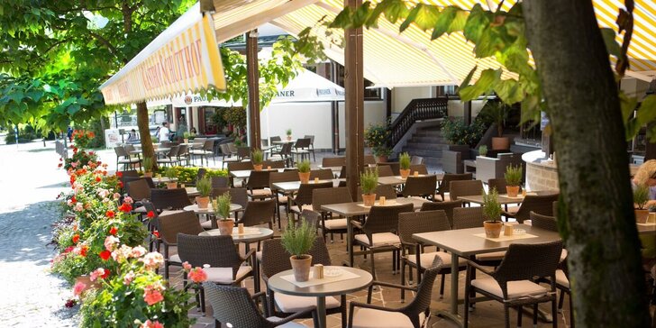 Aktivní dovolená v Zell am See: 4* hotel na klidném místě, s polopenzí a zahradou