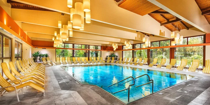 4* dovolená v rakouských Alpách: polopenze, až 2 děti do 11,9 let zdarma a neomezený wellness