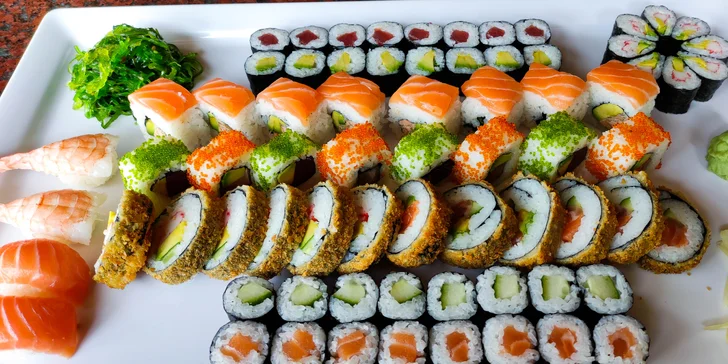 56 či 72 kousků sushi v Porubě klidně i s sebou: kreveta, losos v tempuře i tuňák California