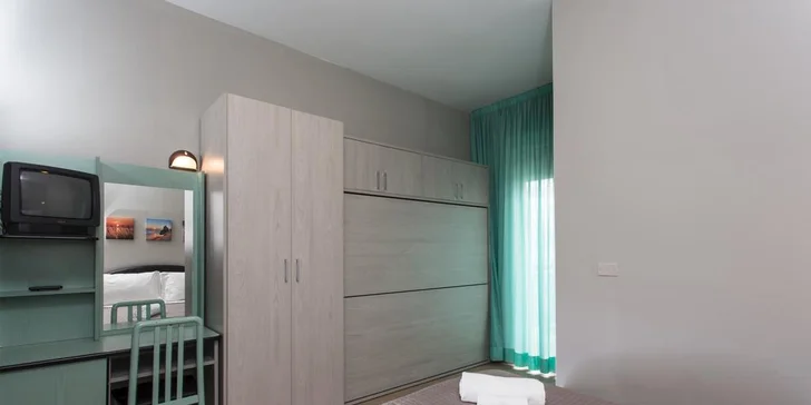 Letní dovolená v italském letovisku Cesenatico: hotel s all inclusive a bazénem, 150 m od pláže