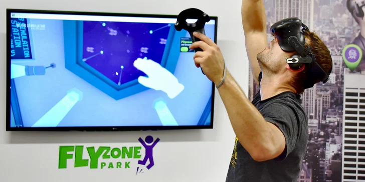 Vstupte do virtuální reality a Fly Zony: 1 nebo 2 hod. zábavy pro 4 osoby