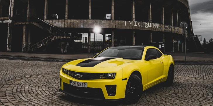 Superjízda v Chevroletu Camaro Bumblebee na 15–60 minut včetně paliva