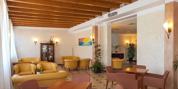4* dovolená na Benátské riviéře: ubytování se snídaní, hotel přímo u pláže