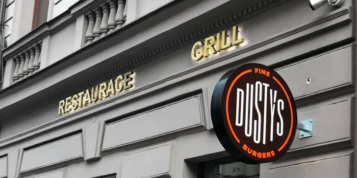 500 i 1000 Kč na jídlo i pití v Dusty's fine Burgers: polévky, burgery, jerky i pivní speciály