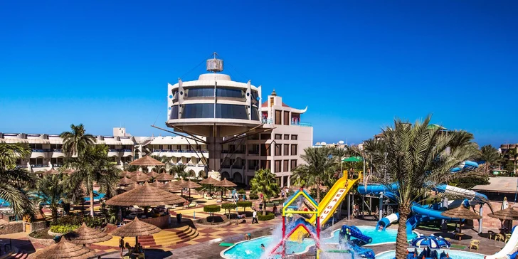 4* hotel s all inclusive a privátní pláží v centru oblíbeného letoviska Hurghada