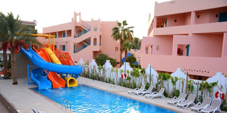 Poleťte k moři: krásný hotel blízko centra Hurghady, all inclusive