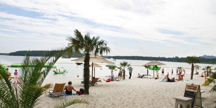 Letní pobyt v hotelu na břehu Máchova jezera s polopenzí a kartou plnou slev